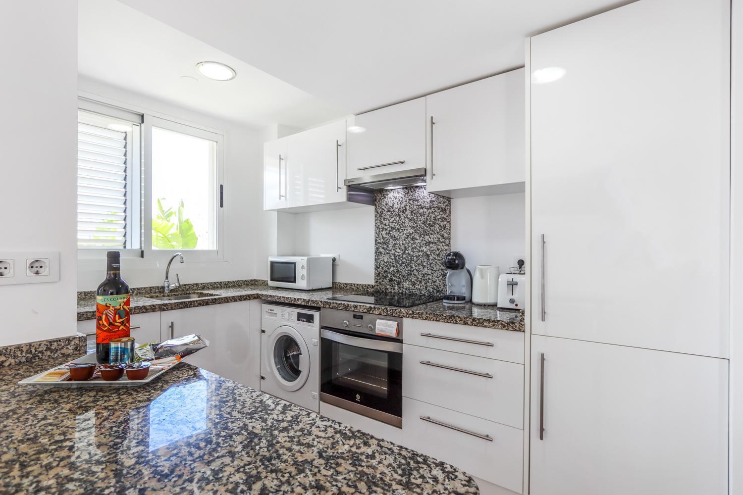 A Un Paso Del Mar Con Servicios Y Piscina Javea Exterior photo